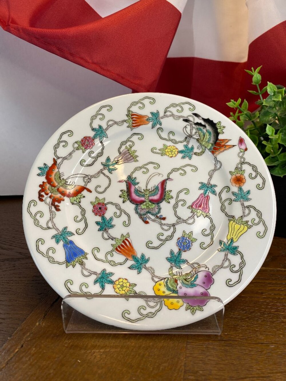 Chinese Jingdezhen Zhongguo Porcelain Plate Hand Painted Butterflies & Flowers